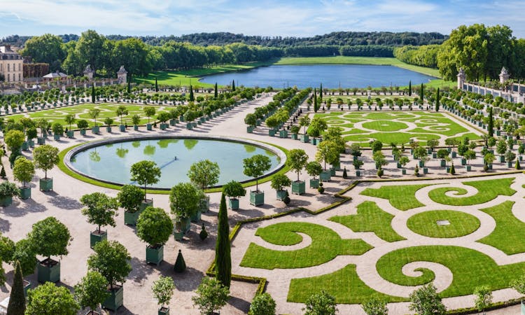 Versailles with audio guide and Paris transfer