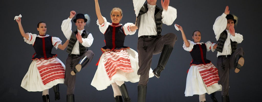 Ungarische Folklore Show und Donaufahrt mit Abendessen | musement