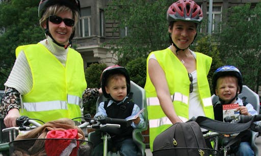 Guided City Tour by Bike in Budapest