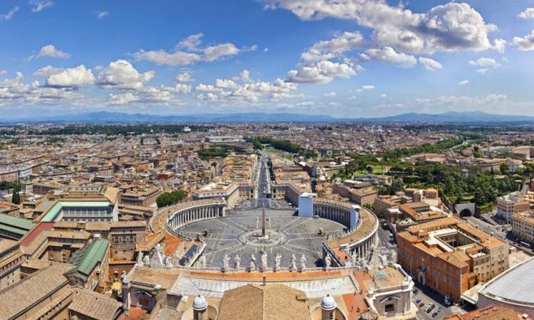 Papal Audience with Pope Francis with Short Walking Tour