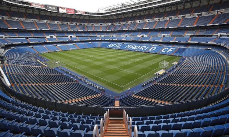 Madrid Highlights + Tickets and Guided Visit of Santiago Bernabeu Stadium