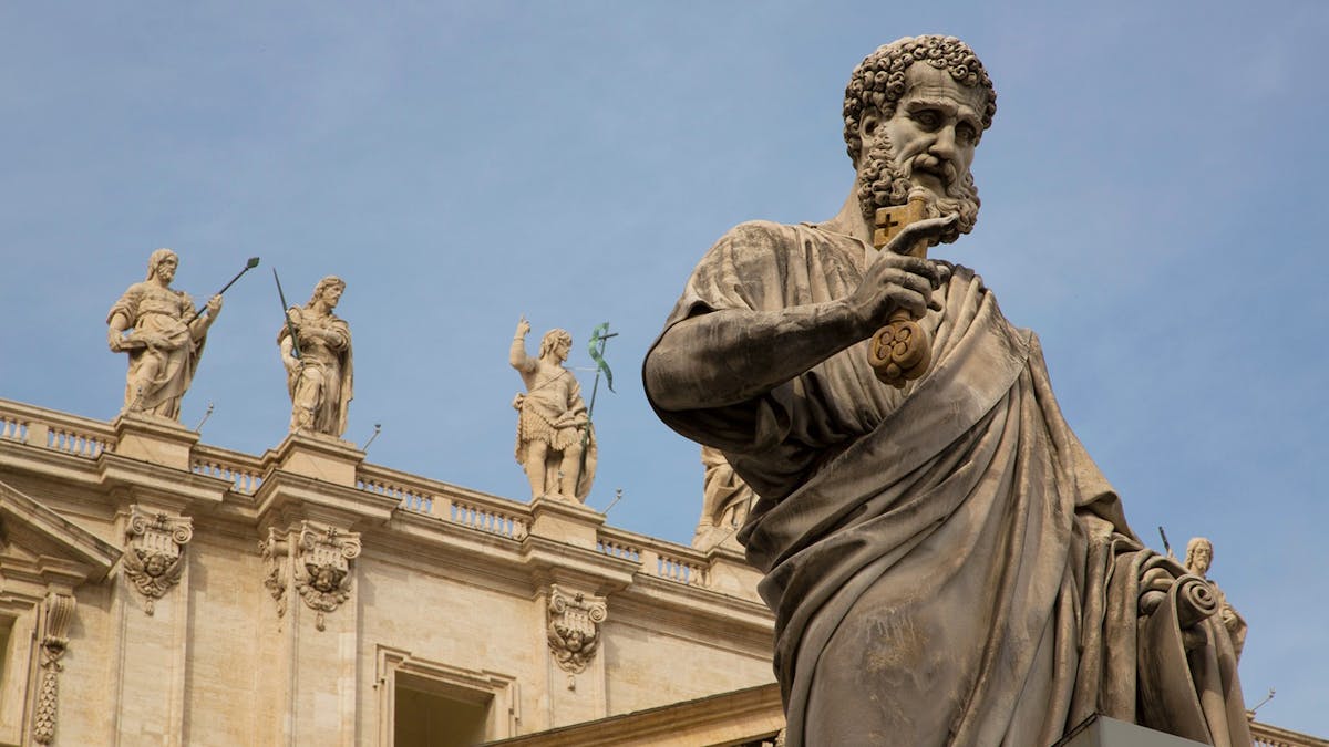 Early Access Sistine Chapel with St.Peter's Skip the Line Tickets and Crypts Tour 1