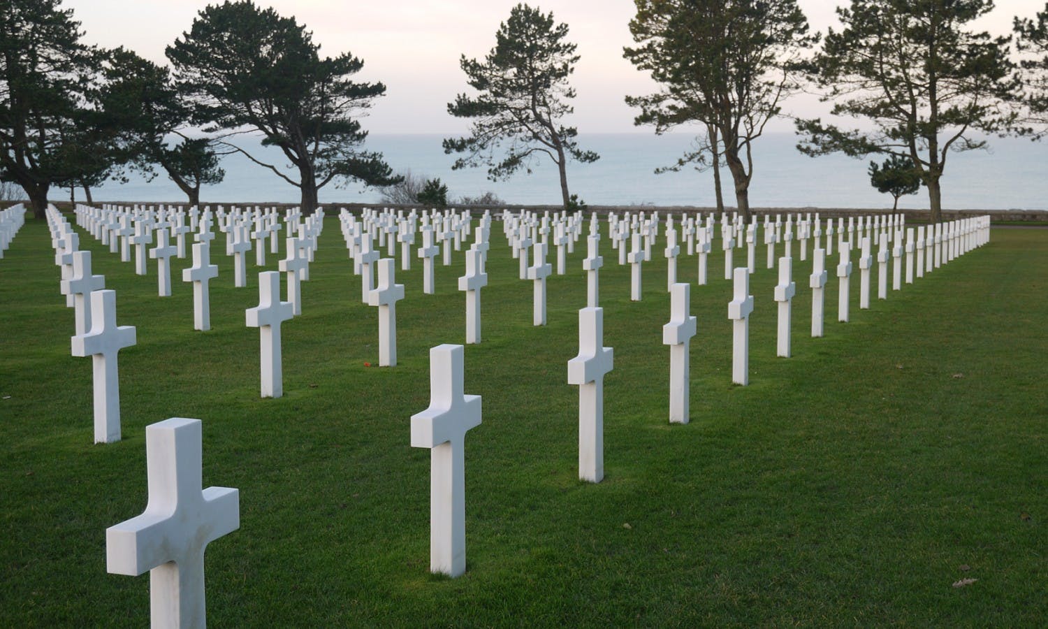 Normandy U.S. D-Day Beaches Day Trip from Paris with typical Norman Lunch and Cider Tasting