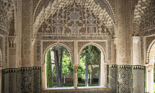 Alhambra,_Granada-3.jpg