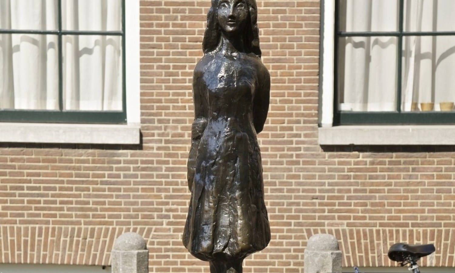 anne frank monument.jpg