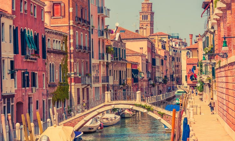 Essential walking tour of Venice