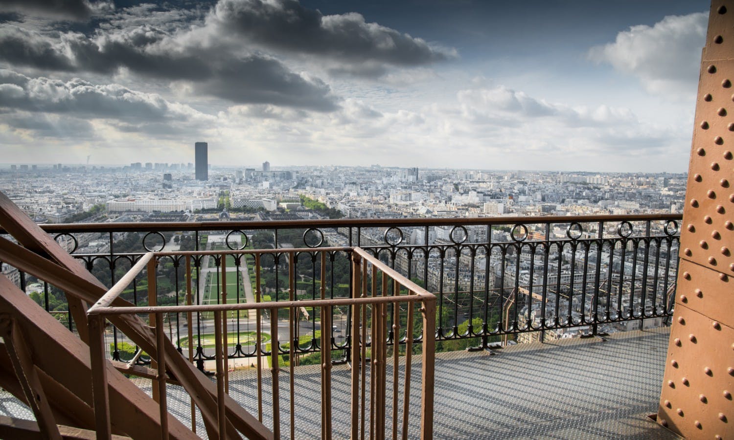 Paris: Express Eiffel Tower Tour with 2nd floor Observation Deck Access and Seine River Cruise-5