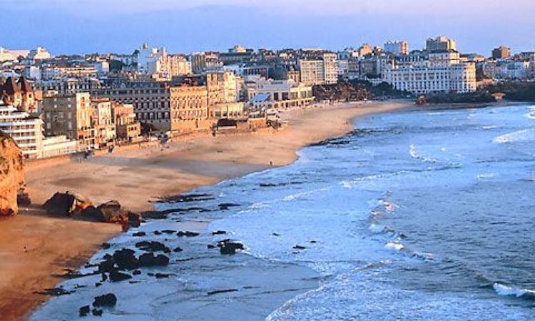 San Sebastian and Biarritz full-day tour