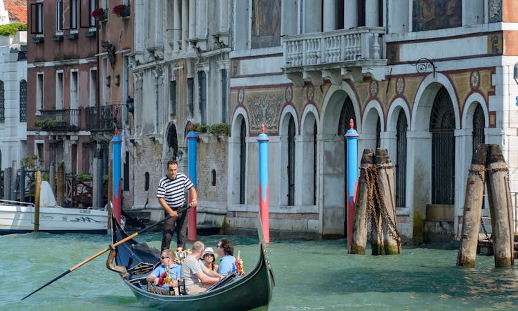 Gondola ride experience in Venice