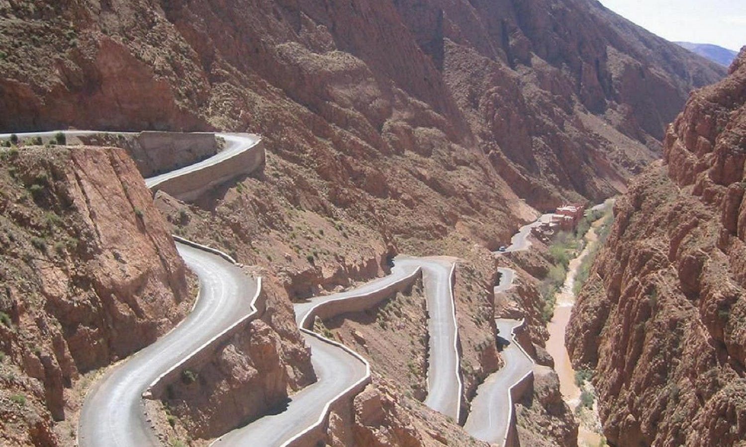 Ouarzazate and Desert Erfoud.jpg