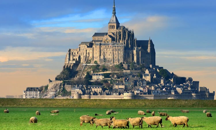 Fullday excursion to Mont Saint-Michel from Paris