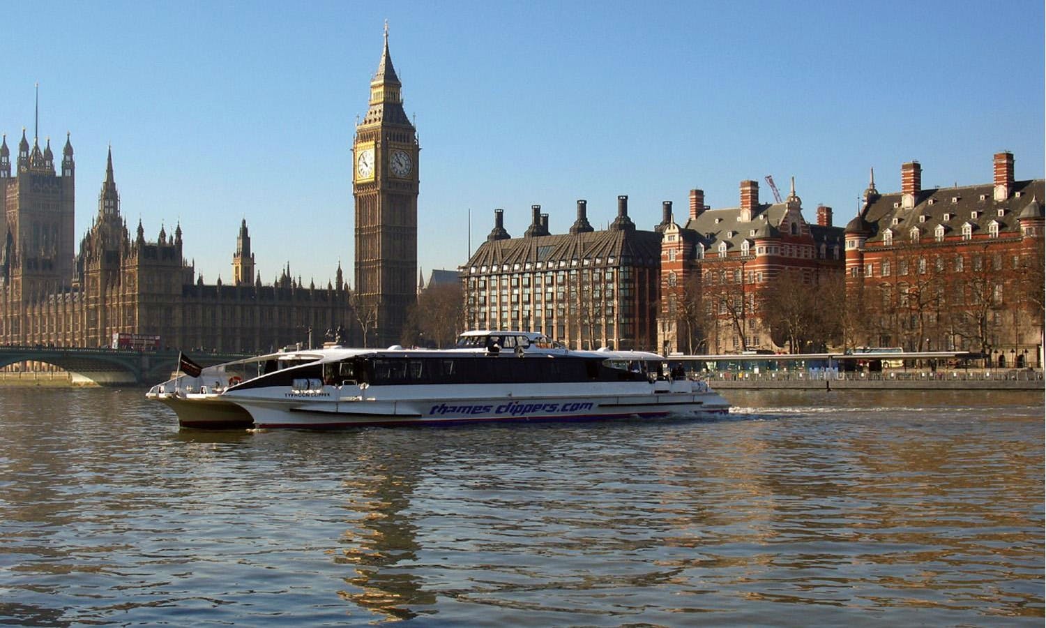 london tour - thames boat ride - big ben.jpg