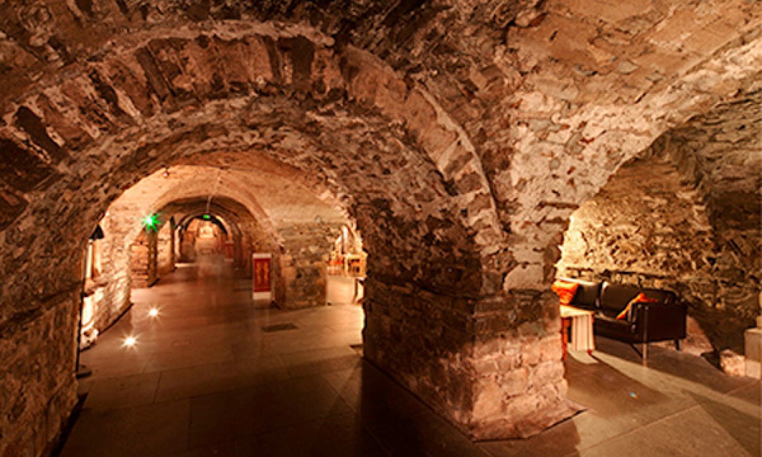 st patrick's cathedral - skip the line - tour - dublin - catacombs.jpg