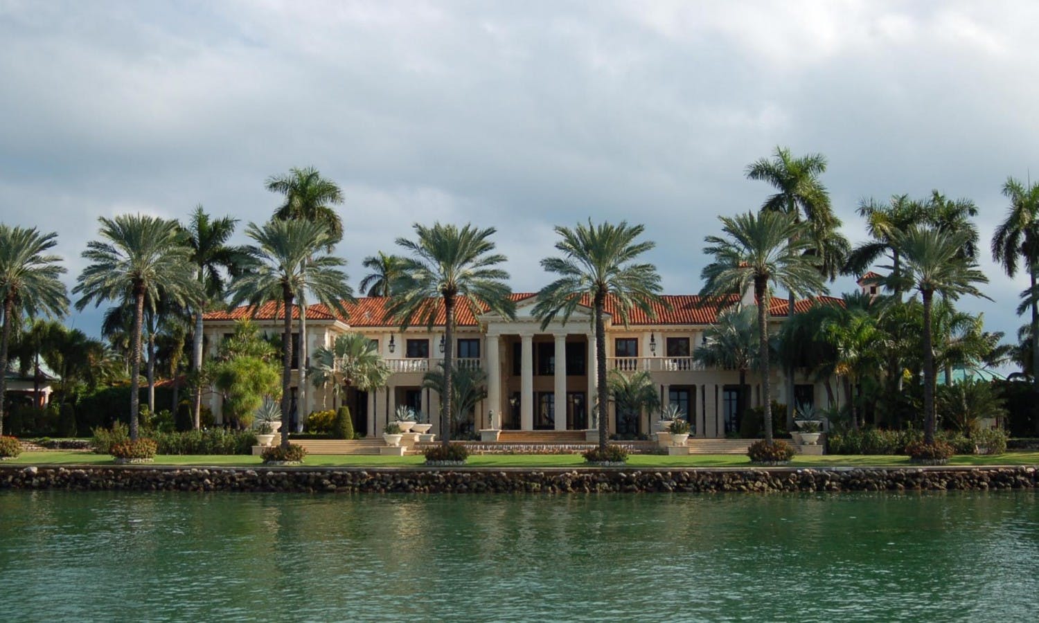 miami - biscayne bay - tour - mansion.jpg