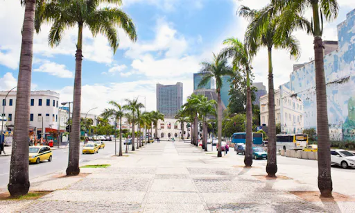 Lapa Arch, Rio de Janeiro, Brazil.jpg
