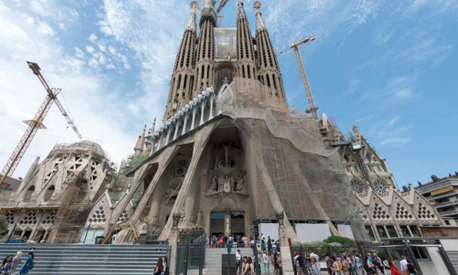 Sagrada Familia behind the scenes tour-4