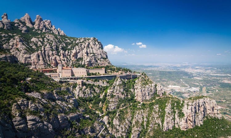 Guided tour of Montserrat Monastery with early access-3