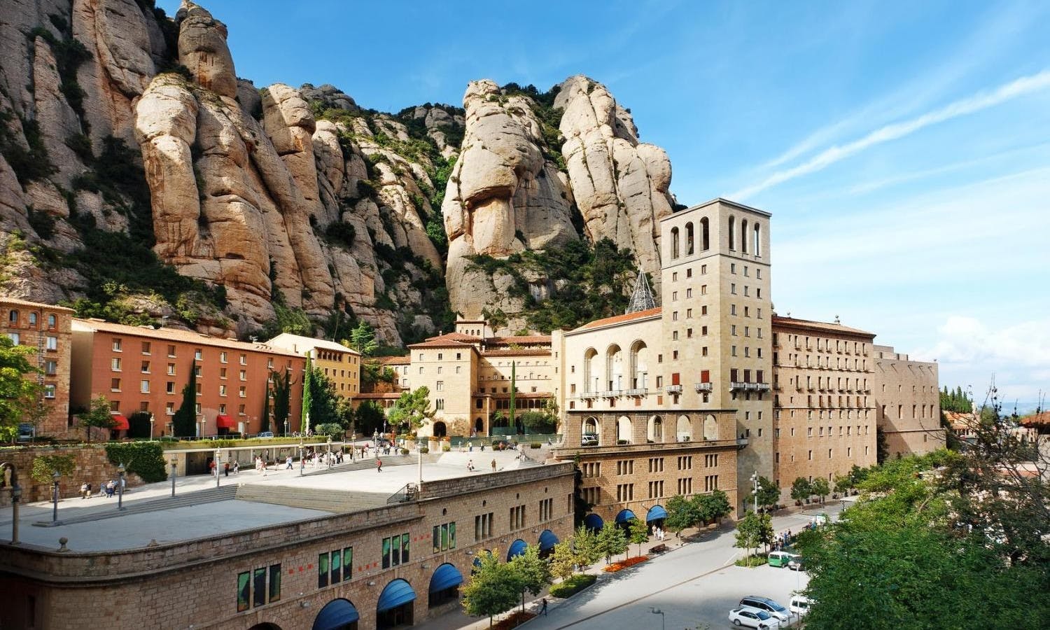 Guided tour of Montserrat Monastery with early access-4