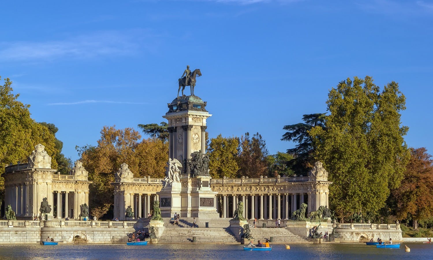 Monument to Alfonso XII Retiro Park Madrid.jpg