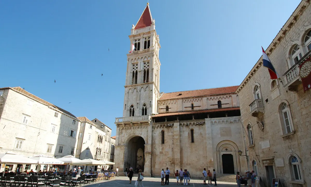 Trogir old city walking tour-0