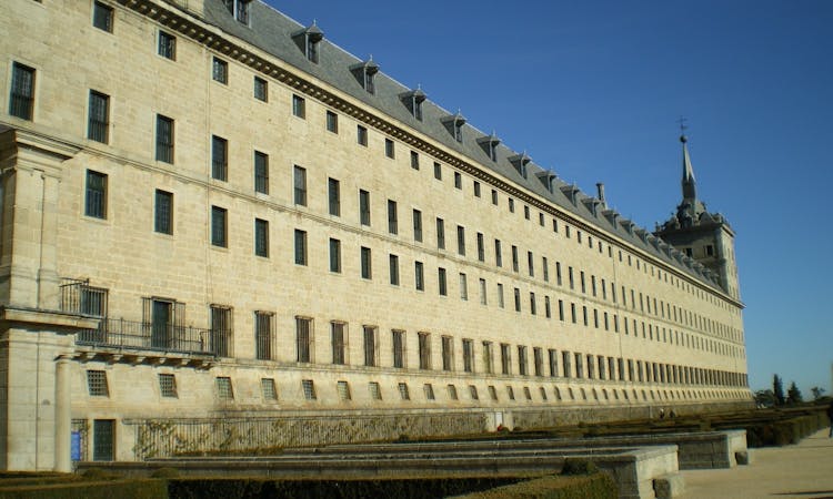 Royal Monastery of El Escorial and the Valley of the Fallen tour from Madrid-4