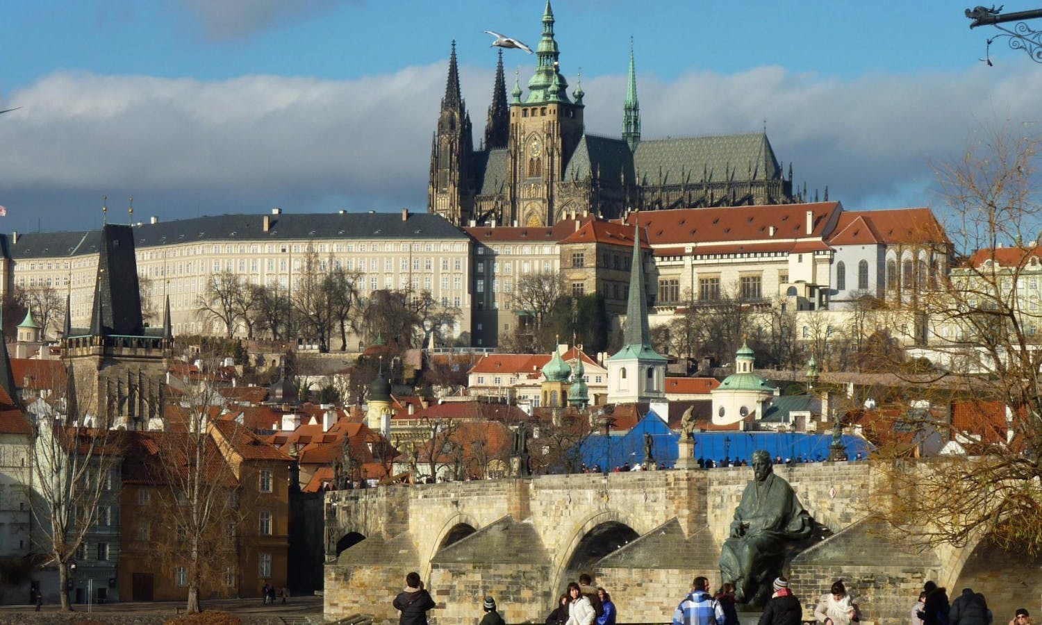 Prague full day sightseeing tour with river cruise and lunch1.jpg