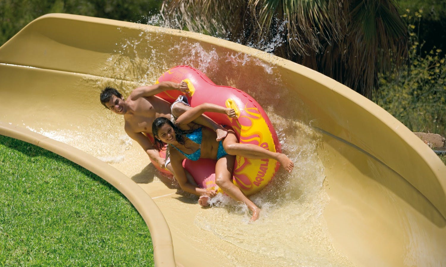 Aqualand El Arenal waterpark tickets and transfer-4