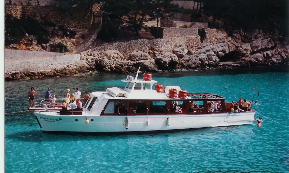 Boat tour in the Bay of Pollensa with lunch-0