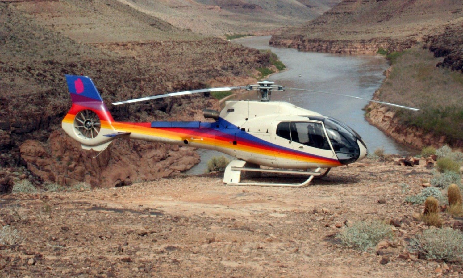 Grand Canyon West Rim with helicopter, boat and Skywalk8.jpg