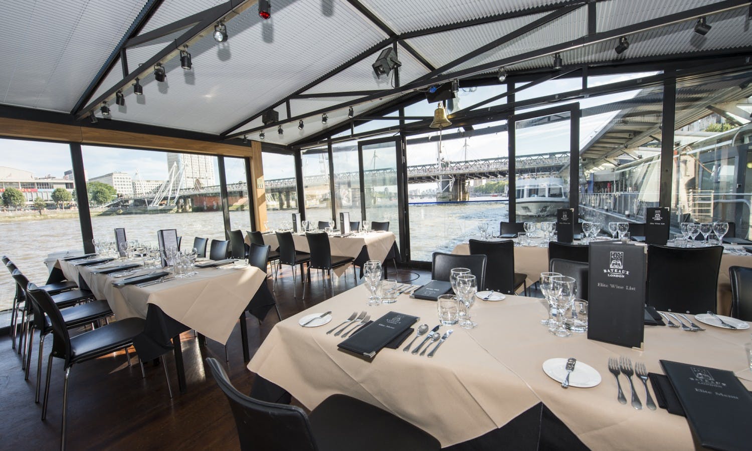 London: lunch cruise on the River Thames-3