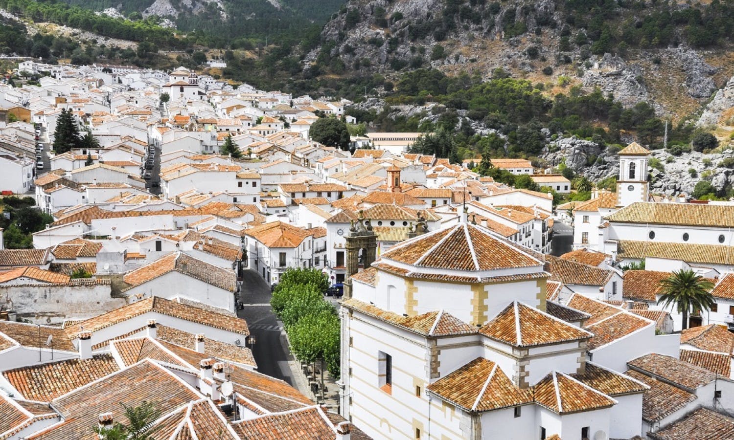 White town of Grazalema Cadiz.jpg