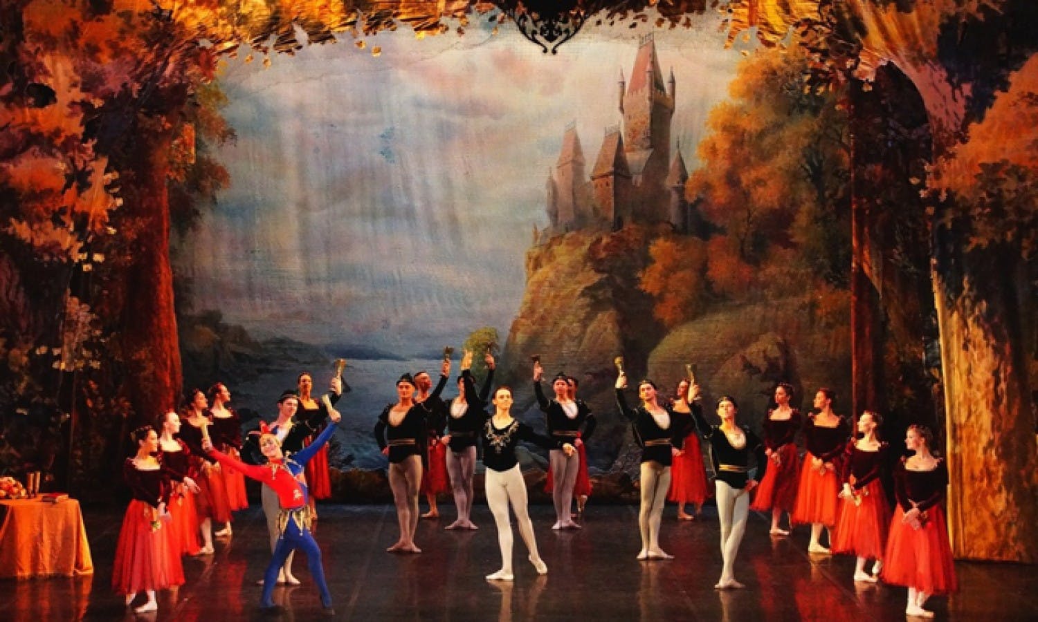 St Petersburg: Swan Lake Ballet at the Hermitage Theater-2