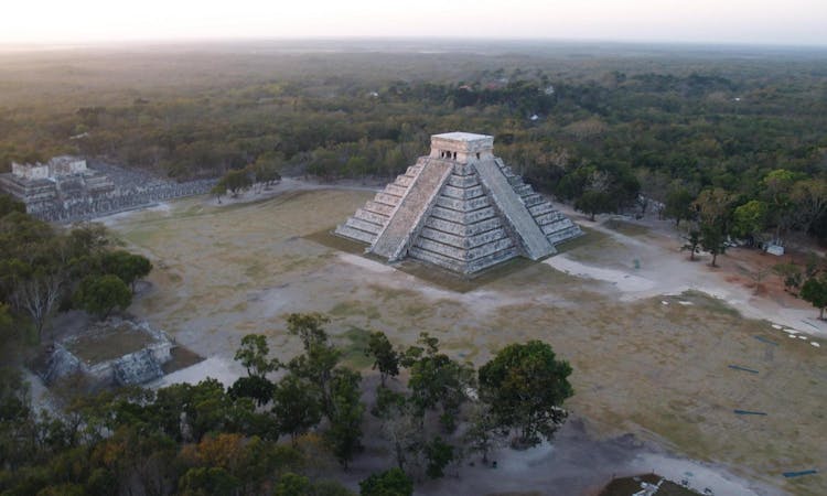 Chichen Itza the Mayan Wonder tour from Cancun and Riviera Maya