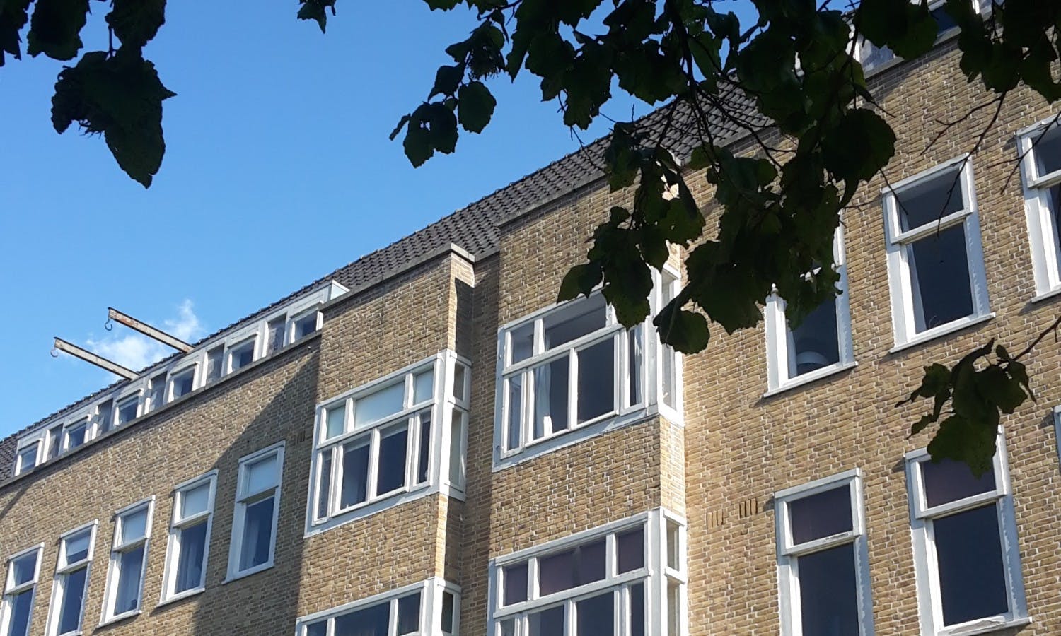 Anen Frank tour House where Anne Frank lived before hiding in the annex.jpg