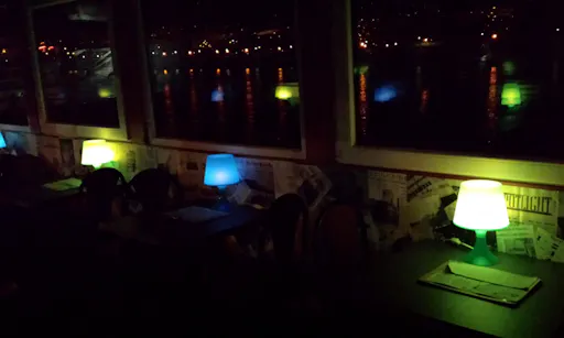 Budapest New Year Cruise with dinner and music 4.jpeg