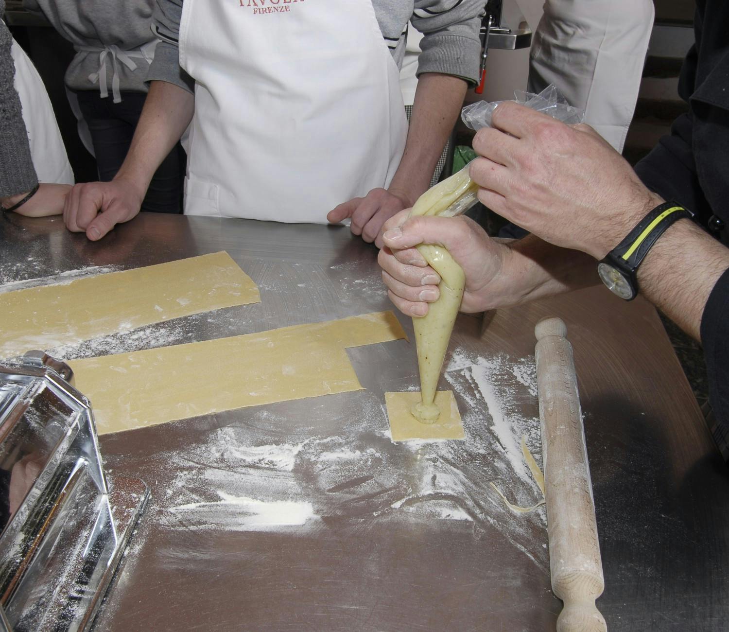 Handmade pasta and typical dessert cooking class in the heart of Florence with lunch-1