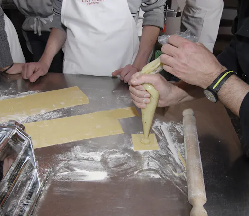 Handmade pasta and typical dessert cooking class in the heart of Florence with lunch-1