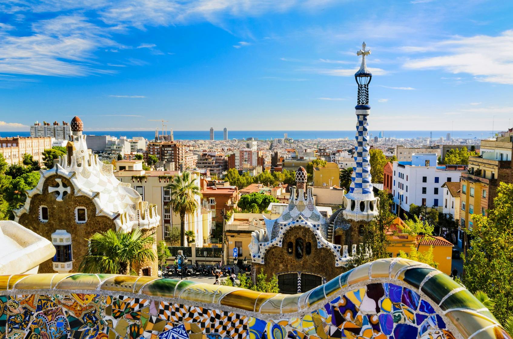 Fast Track guided tour Sagrada Familia with Towers and Park Güell including Transfer-8