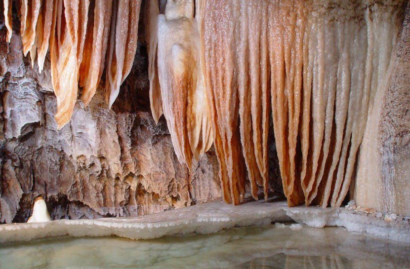 Cave of wonders Aracena Spain 4.jpg