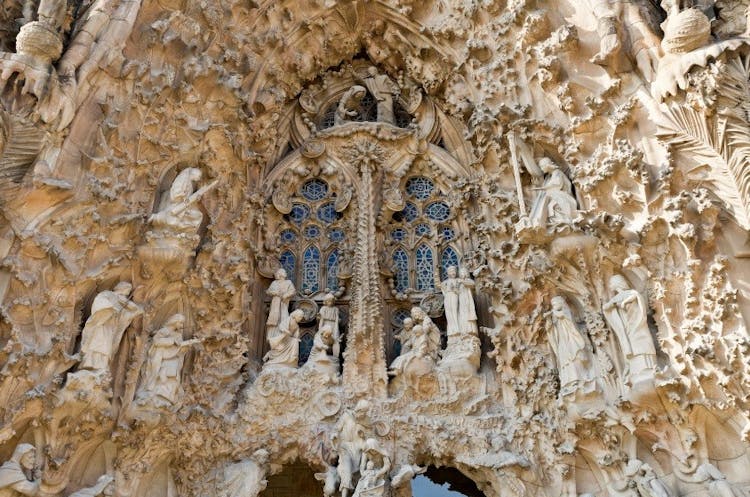 Sagrada Familia Barcelona 1.jpg