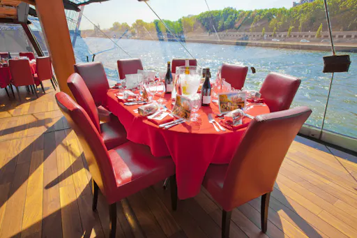 Sightseeing cruise with gourmet lunch-1