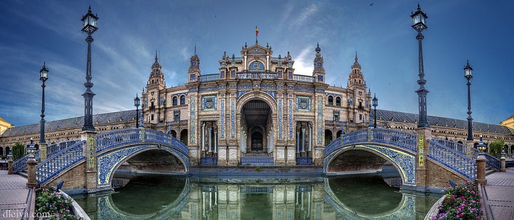 Private walking tour in Seville city center-3