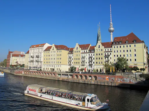 Berlin Nikolaiviertel.jpg
