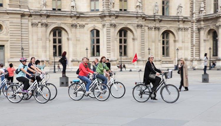 Historic And Contemporary Paris Bike Tour Ticket - 1