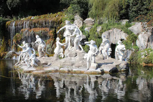 Reggia di Caserta RYW3.jpg