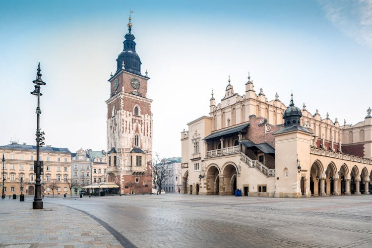 Krakow Grand Tour: Old Town and Jewish Quarter-0