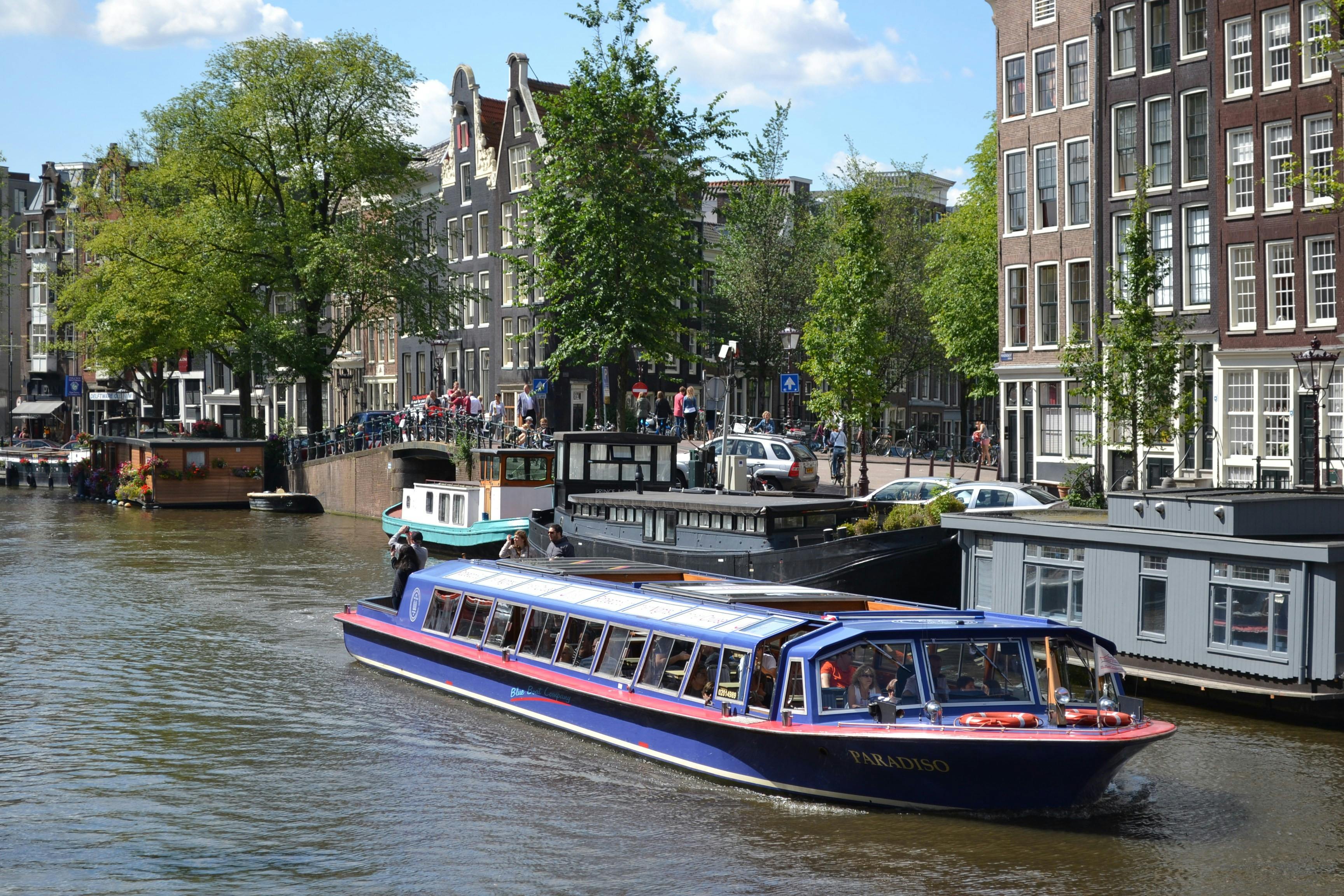 Amsterdam Dungeon, Madame Tussauds and canal cruise combination ticket-2