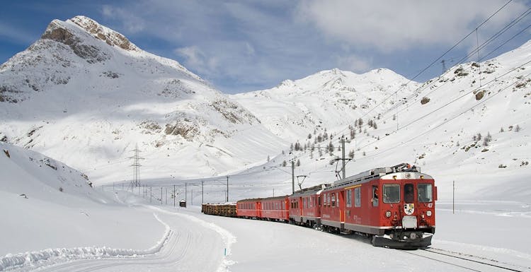 Bernina express and St. Moritz full-day trip from Milan