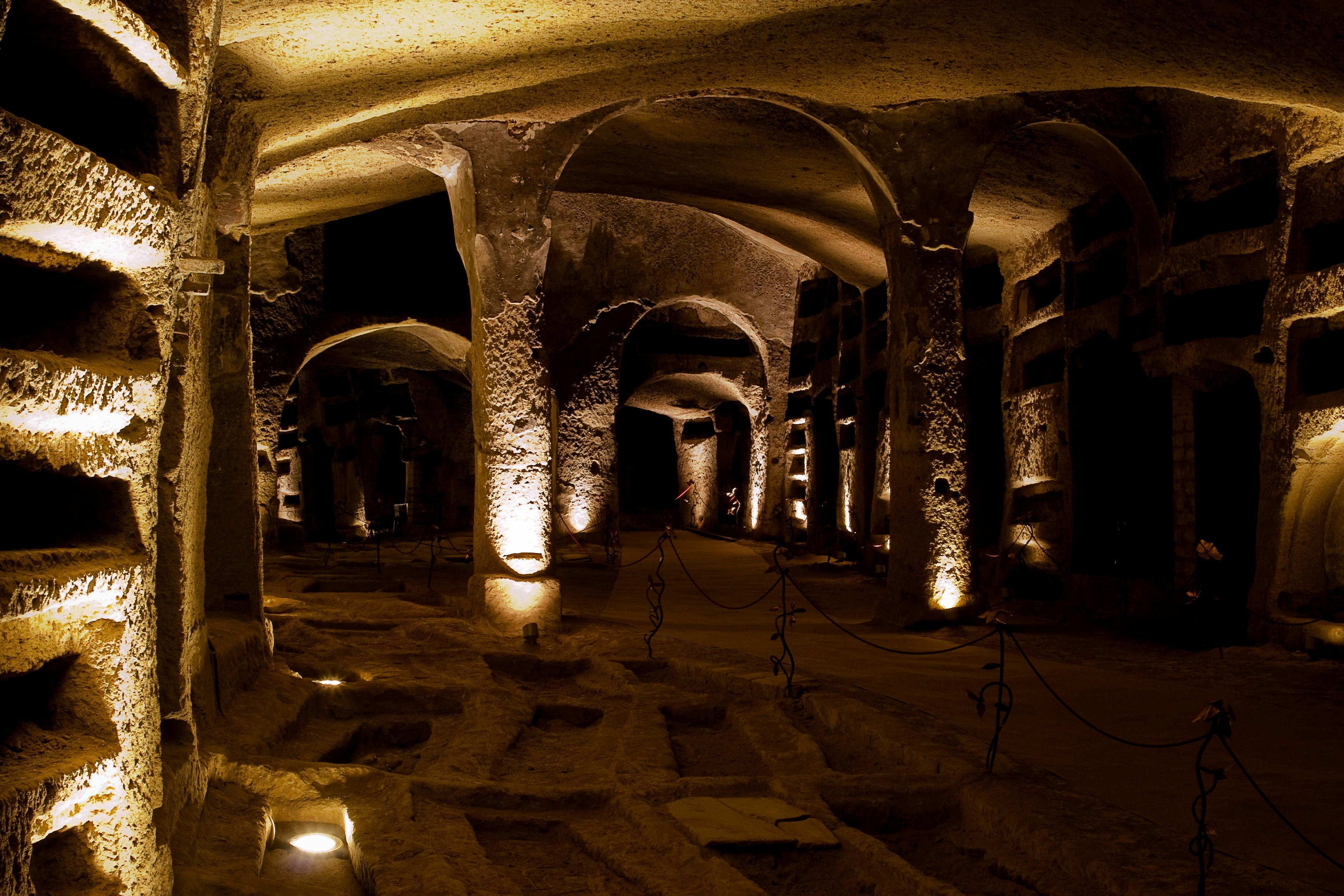Biglietti e visita guidata alle Catacombe di San Gennaro-1