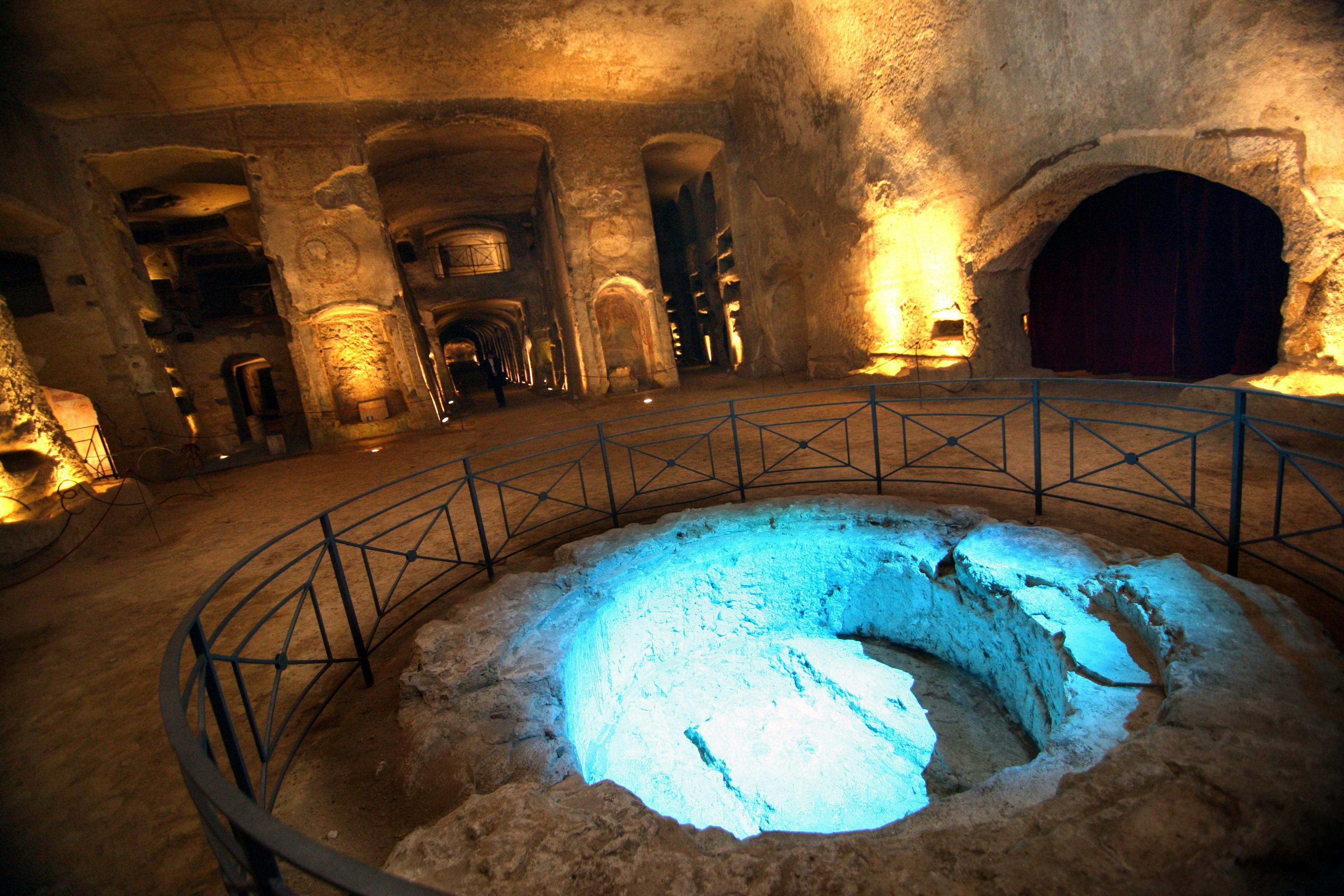 Biglietti e visita guidata alle Catacombe di San Gennaro-6